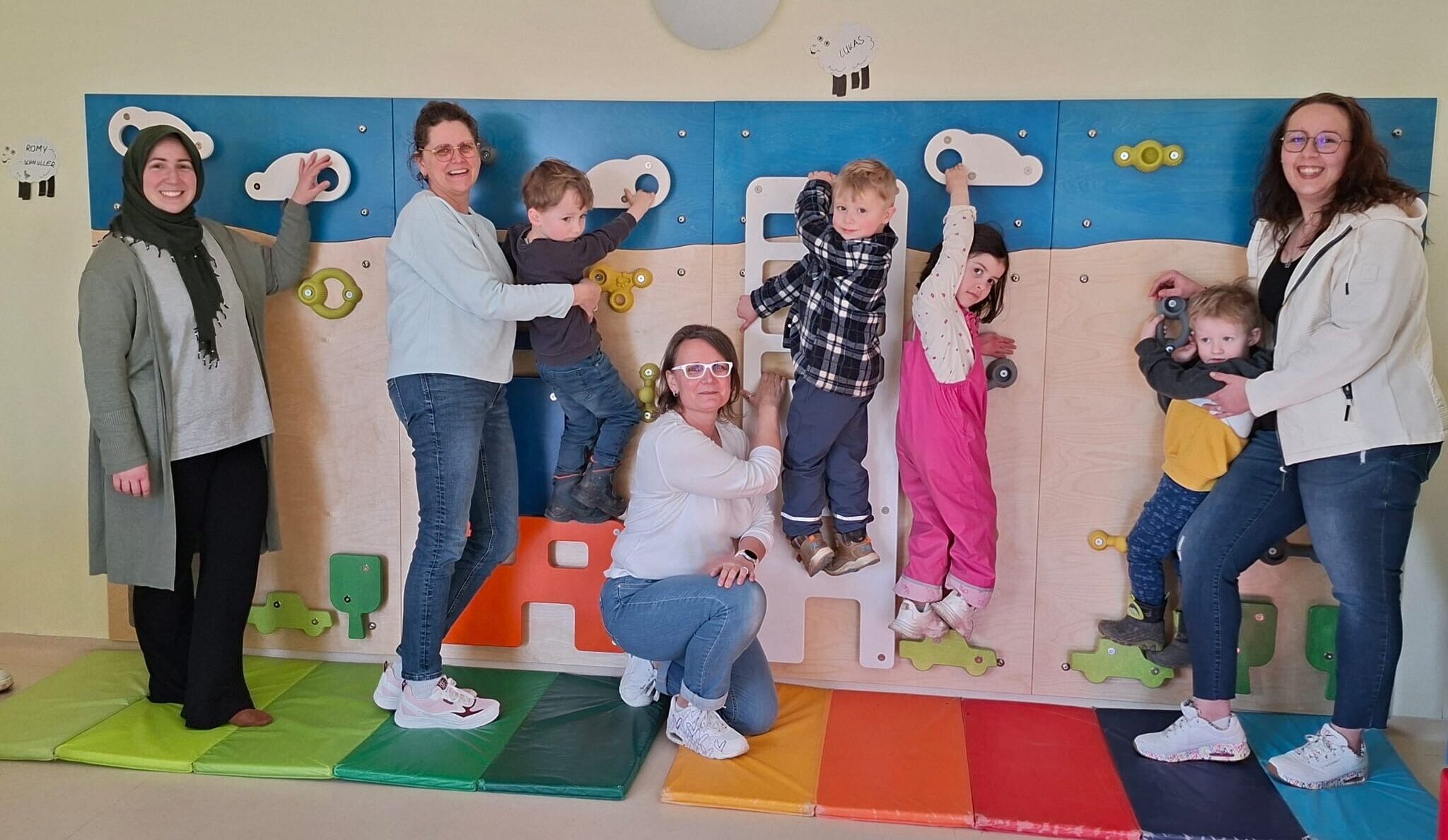 Vinzenz-Verein spendet Kletterwand für die „Mäuse“